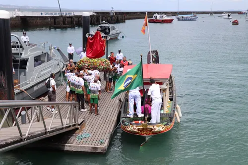 
				
					Fiéis celebram Bom Jesus dos Navegantes e Nossa Senhora da Boa Viagem
				
				