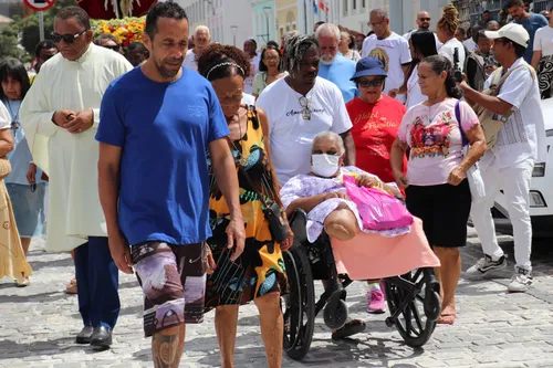 
				
					Fiéis celebram Bom Jesus dos Navegantes e Nossa Senhora da Boa Viagem
				
				