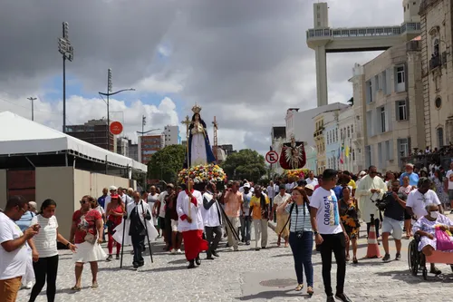 
				
					Fiéis celebram Bom Jesus dos Navegantes e Nossa Senhora da Boa Viagem
				
				