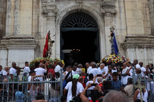 
				
					Fiéis celebram Bom Jesus dos Navegantes e Nossa Senhora da Boa Viagem
				
				