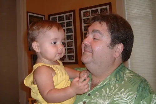 
				
					Filho de Faustão emociona com homenagem ao pai: 'Eterno ídolo'
				
				