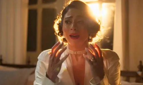
				
					Garota do Momento: Clarice é presa após acusação de matar personagem
				
				