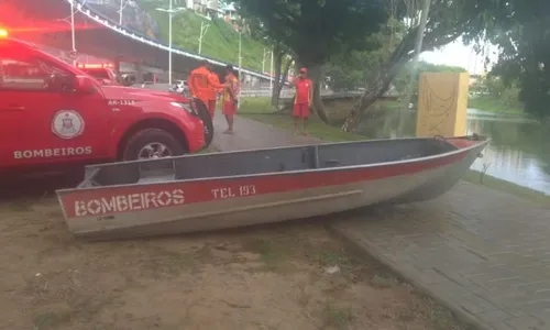 
				
					Homem desaparece após pular no Dique do Tororó para fugir de agressões
				
				