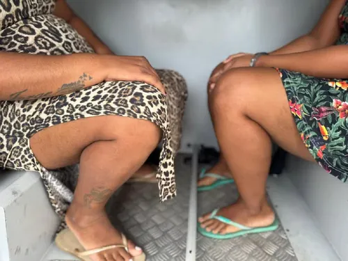 
				
					Homem é preso ao tentar entrar com 24 celulares em presídio na Bahia
				
				