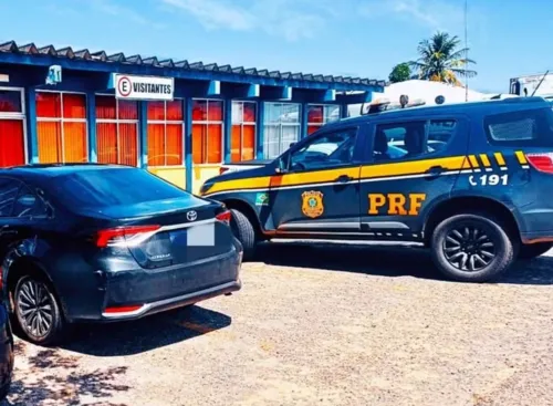 
					Acidente na BR-349 deixa quatro mortos e três feridos
				
				