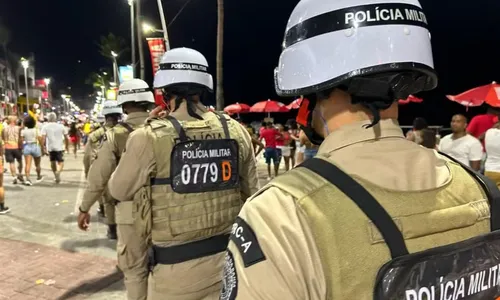 
				
					Justiça manda soltar PM suspeito de atirar em jovem no Carnaval da BA
				
				