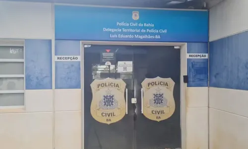 
				
					Homem é preso suspeito de ameaçar ex por mensagens pelo PIX na Bahia
				
				