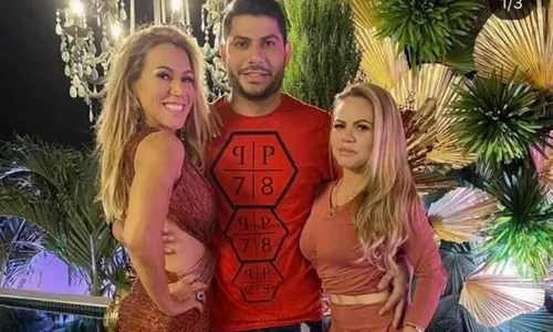 
				
					Hulk toma atitude radical após críticas por casamento com sobrinha
				
				