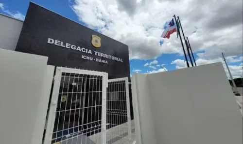 
				
					Idoso ataca companheira com foice horas após deixar prisão na Bahia
				
				