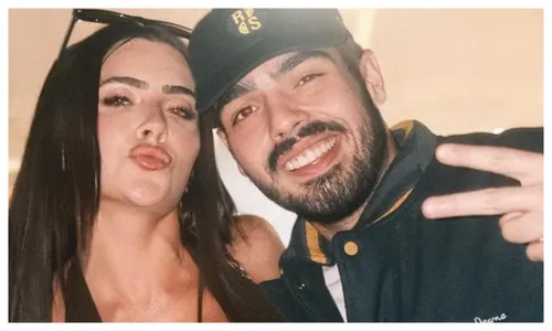 
				
					Jade Picon é flagrada em noitada com filho de Faustão
				
				