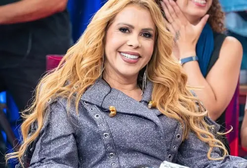 
				
					Joelma é internada às pressas e cancela compromissos profissionais
				
				