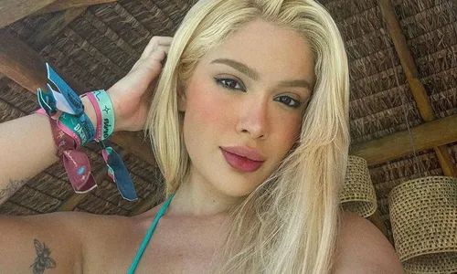 
				
					Karoline Lima comenta ‘rixa’ com esposas de jogadores do Flamengo
				
				
