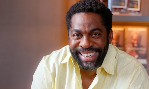 
				
					Lázaro Ramos engata primeiro vilão em próxima novela da Globo
				
				