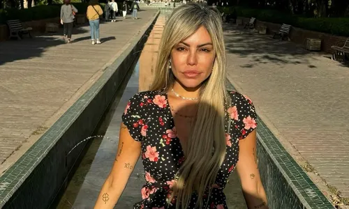 
				
					Liziane Gutierrez é presa no Marrocos e é deixada por ex-marido
				
				