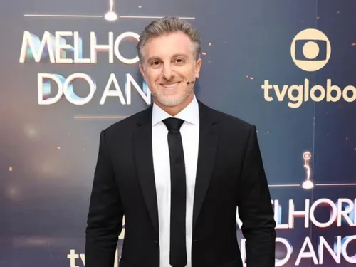 
				
					Luciano Huck pede mudança drástica para o Melhores do Ano; saiba qual
				
				