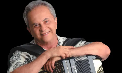 
				
					Luiz Caldas e Flávio José fazem um esquenta do São João em Salvador
				
				