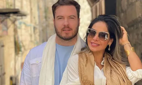 
				
					Maíra Cardi e Thiago Nigro presenteiam funcionários com R$ 10 mil
				
				