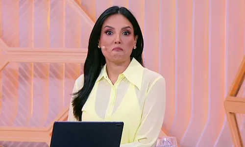 
					A Fazenda 18: Márcia Dantas recebe convite e deve encarar 'inimiga'
				
				