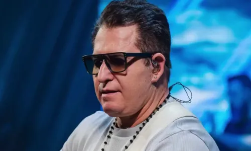 
					Marrone passa por cirurgia no ânus e motivo chama atenção na web
				
				