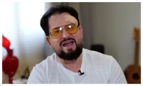 
				
					Marrone relata 'apagão' em queda do palco durante show
				
				