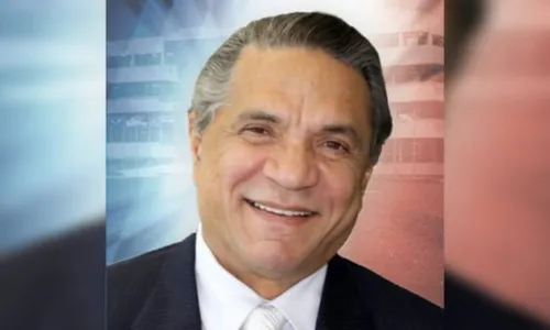 
				
					Morre Paulo Câmera, ex-deputado estadual da Bahia, aos 80 anos
				
				