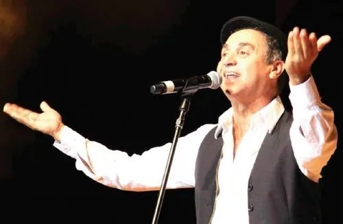 
				
					Morre cantor e compositor Carlos Pitta, que descobriu Ivete Sangalo
				
				