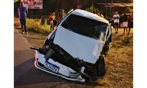 
				
					Motorista morre após colisão entre carro e caminhão-tanque na BR-101
				
				