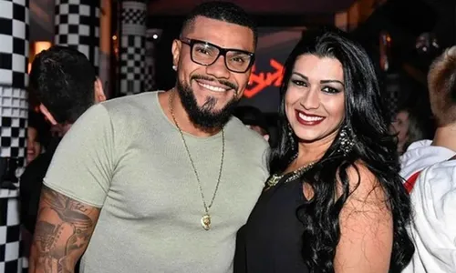 
				
					Naldo Benny abre o jogo após blogueira expor convite picante
				
				