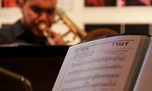 
				
					Descubra iniciativas que formam a nova geração de jazz em Salvador
				
				