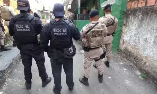 
				
					Operação prende 35 suspeitos de integrar facções criminosas na Bahia
				
				