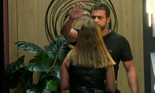 
				
					Power Couple 2025: Dhomini briga com esposa após surto e web reage
				
				