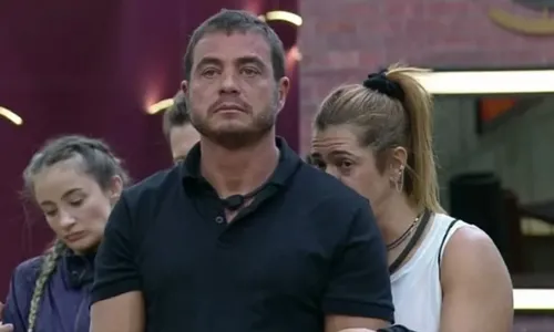 
				
					Power Couple 2025: Dhomini e Adriana causam climão após veto em rivais
				
				
