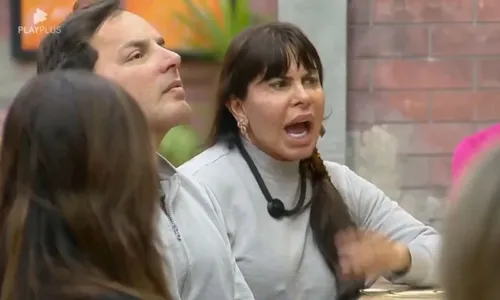 
				
					Power Couple 2025: Gretchen promete barraco com rival: 'Tacar no chão'
				
				