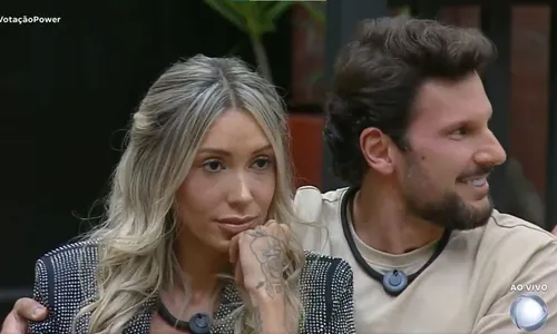 
				
					Power Couple: Gretchen acusa rival, briga em votação e casal revoltado
				
				