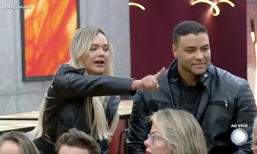 
				
					Power Couple: Gretchen ameaça, briga de casal e tretas em 1ª votação
				
				