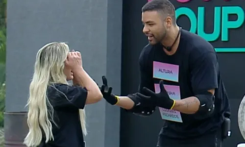 
				
					Power Couple: famosa aos gritos com marido, ex-BBB detonado e saídas
				
				