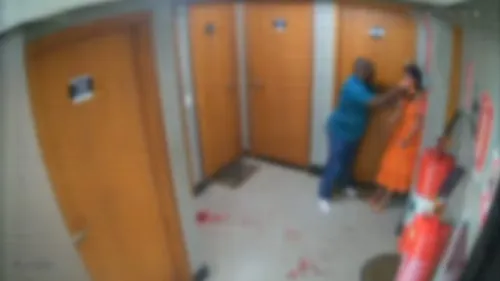 
				
					Preso por agressão, advogado João Neto tem registro da OAB suspenso
				
				