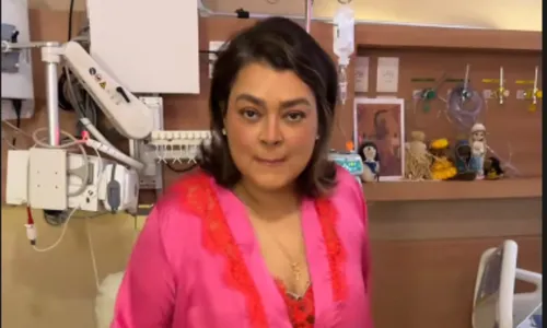 
				
					Preta Gil revela retirada de novo tumor em cirurgia: 'Lutando'
				
				