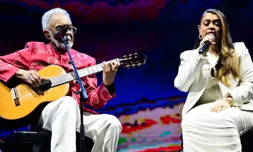 
				
					Preta Gil faz desabafo emocionante após cantar com pai; famosos reagem
				
				