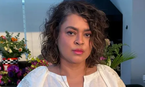
				
					Preta Gil retorna aos palcos em show de Gilberto Gil e emociona a mãe
				
				