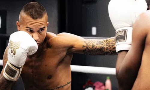 
				
					Quem é Luan Vinícius, novo namorado de Mel Maia
				
				