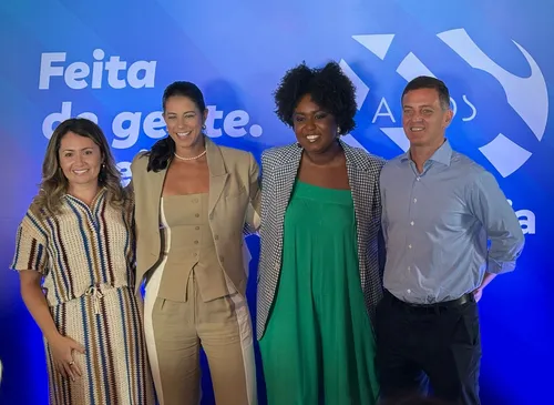 
				
					Rede Bahia lança ‘UNA - Casa de Criadores’ com talentos regionais
				
				