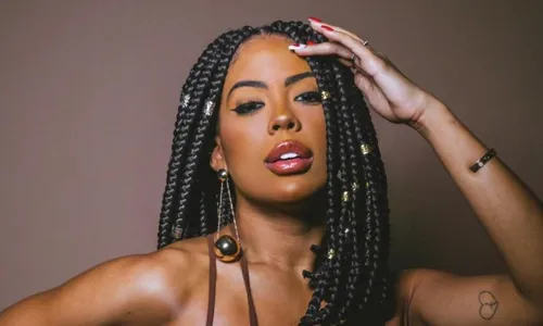 
				
					Renanzinho CBX lança novo audiovisual com participações; ouça aqui
				
				