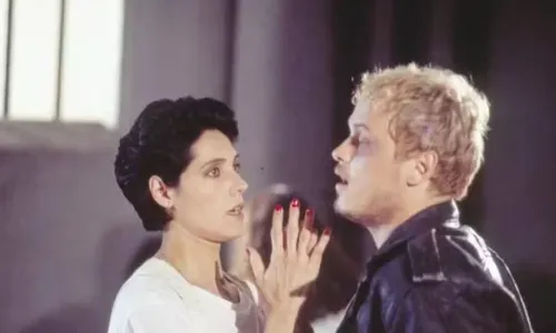 
					'A Viagem': 5 motivos para odiar a protagonista Diná
				
				