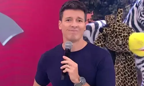 
				
					Rodrigo Faro recusa convite de retorno à TV após demissão da Record
				
				