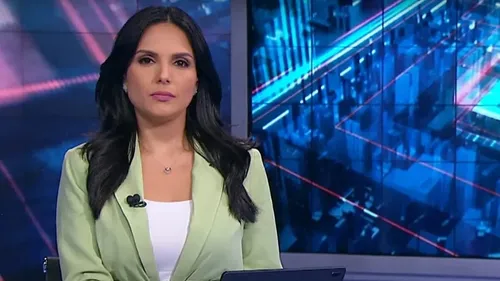 
				
					Márcia Dantas recebeu advertências do SBT antes de ser demitida
				
				