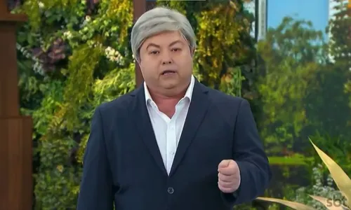 
				
					SBT faz piada com polêmica de Datena e Luiz Bacci após demissão; VÍDEO
				
				