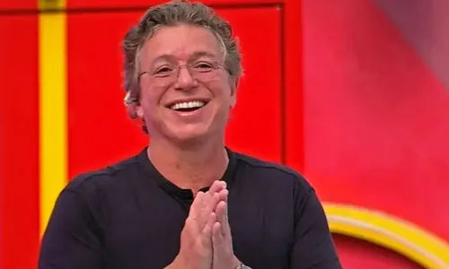 
				
					Record toma decisão sobre Boninho após diretor fechar com concorrência
				
				