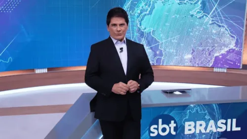 
				
					Ratinho desbanca 'Power Couple' e SBT vence Record em audiência
				
				