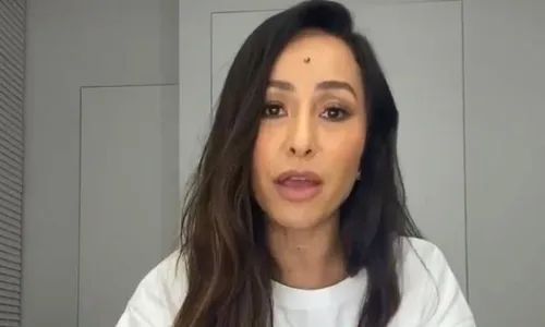 
				
					Sabrina Sato atualiza recuperação após perder bebê: 'Ainda com leite'
				
				